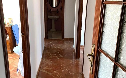 Castle for Sale in Casco Antiguo, Seville, Spain