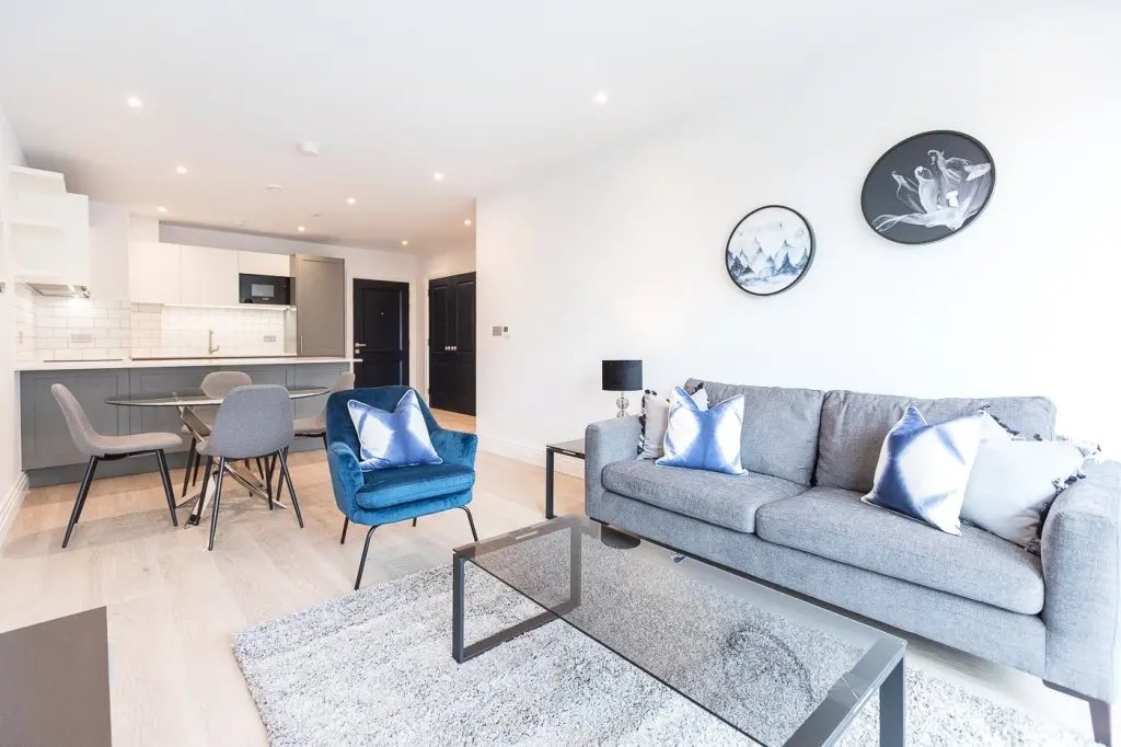 Apartment in Ealing (London Borough of Ealing), Ealing, England 5 - 16777034