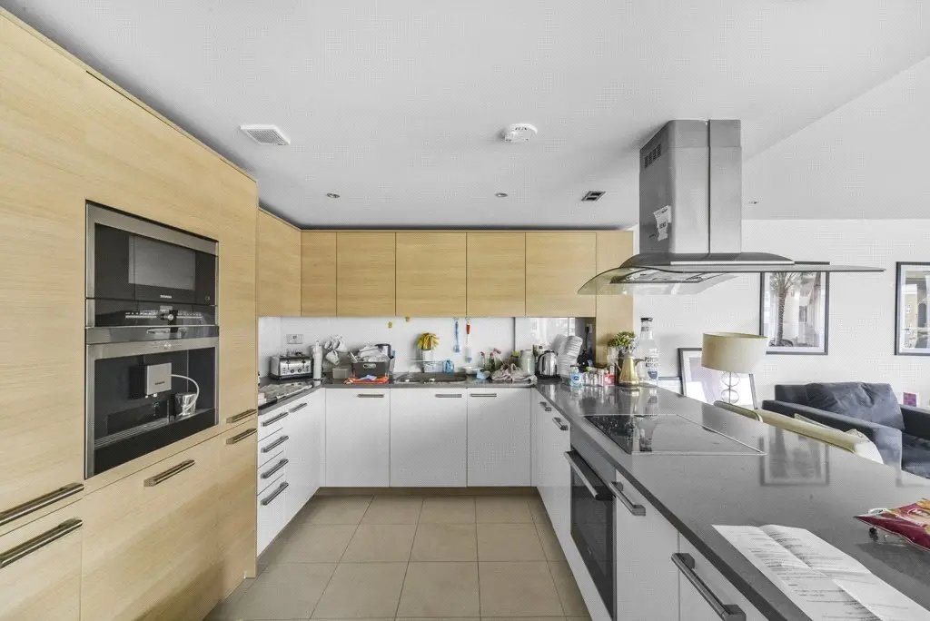Apartment in Walham Green, Hammersmith and Fulham, England 4 - 16777502