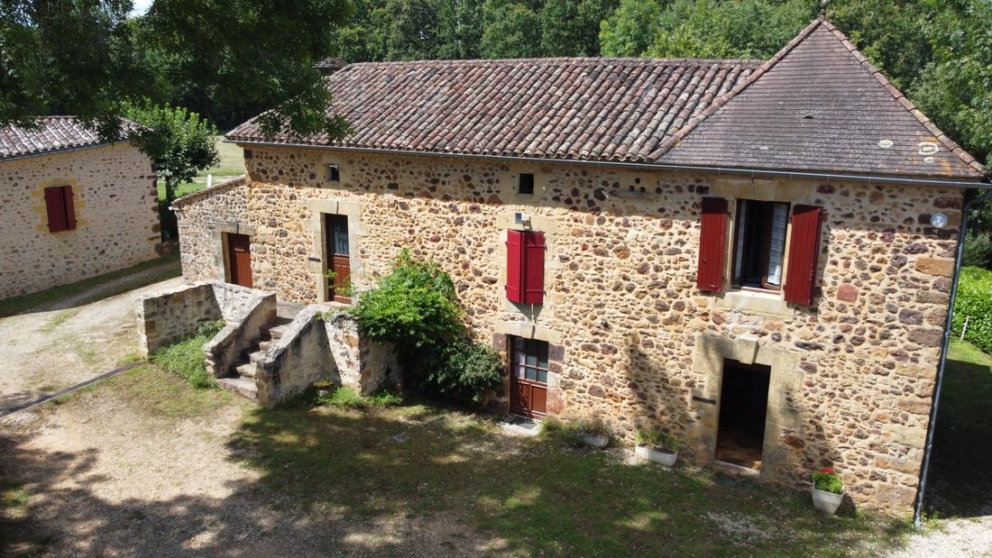 Estate in Sarlat-la-Canéda, Nouvelle-Aquitaine, France 2 - 16780448