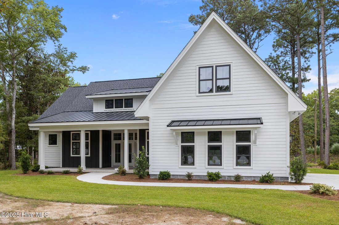 House in Beaufort, North Carolina, United States 2 - 16778153