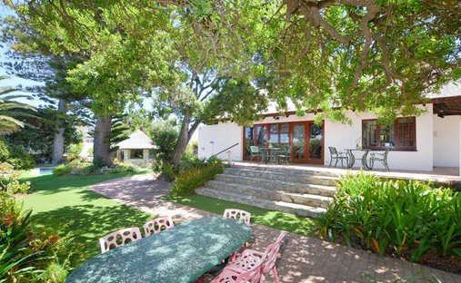 House in Hermanus, Western Cape, South Africa 1