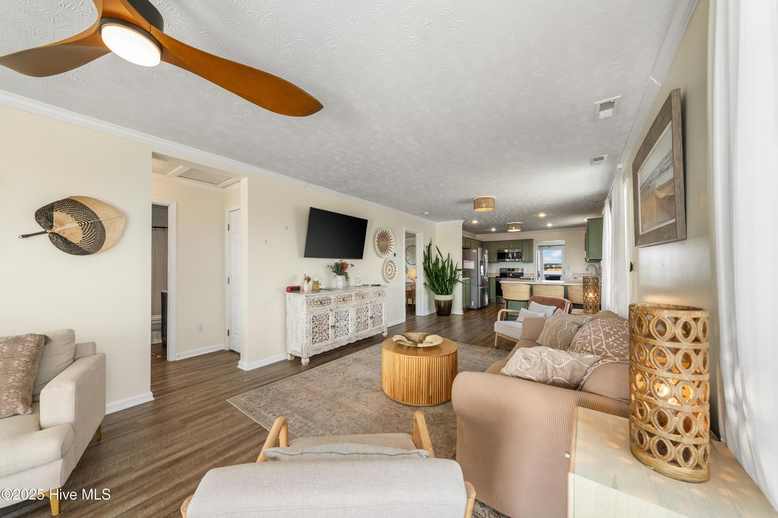 House in North Topsail Beach, North Carolina, United States 5 - 16778537