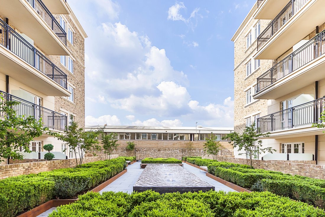 Apartment in Hurlingham, Hammersmith and Fulham, England 1 - 16780209