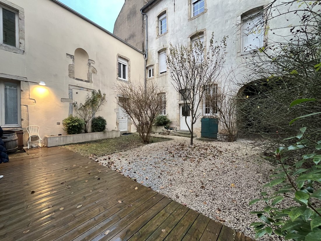 Grangier, Dijon, France 1 - 16782279