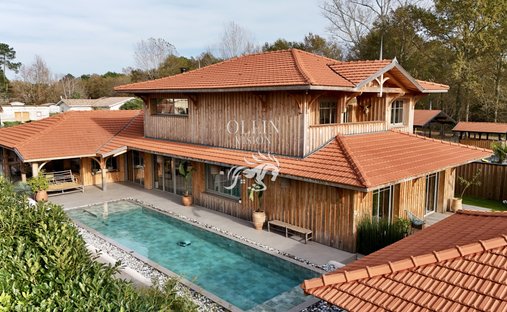 Villa in Centre Ville, Gujan-Mestras, France 1