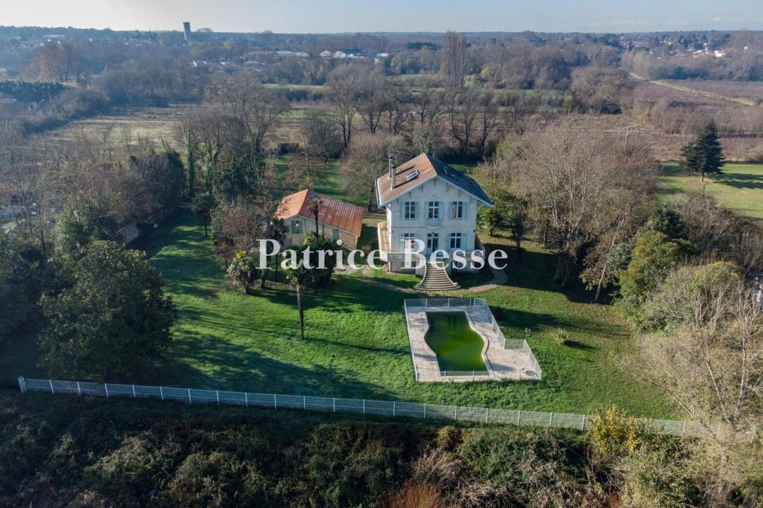 Maison à Beautiran, Nouvelle-Aquitaine, France 3 - 16782468