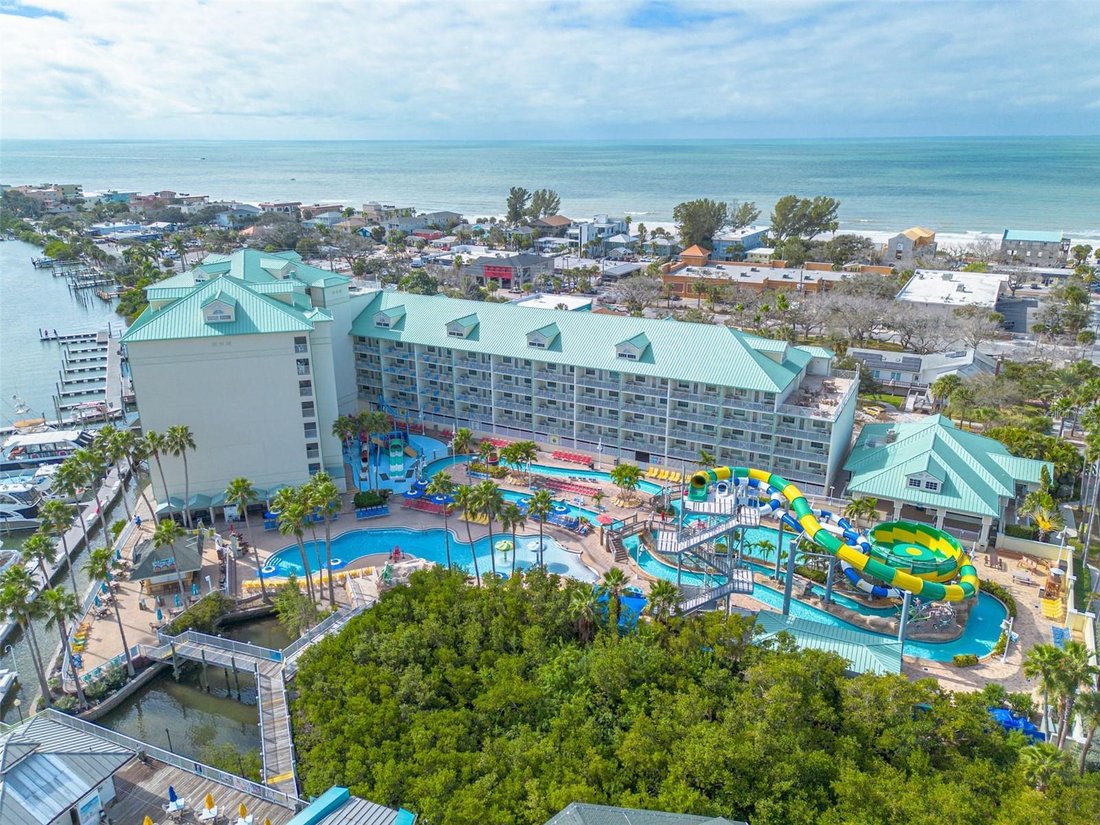 Condo in Indian Shores, Florida, United States 1 - 16781221