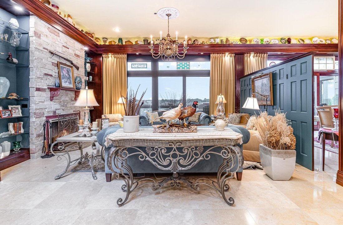 Condo in Bay City, Michigan, United States 4 - 16781198
