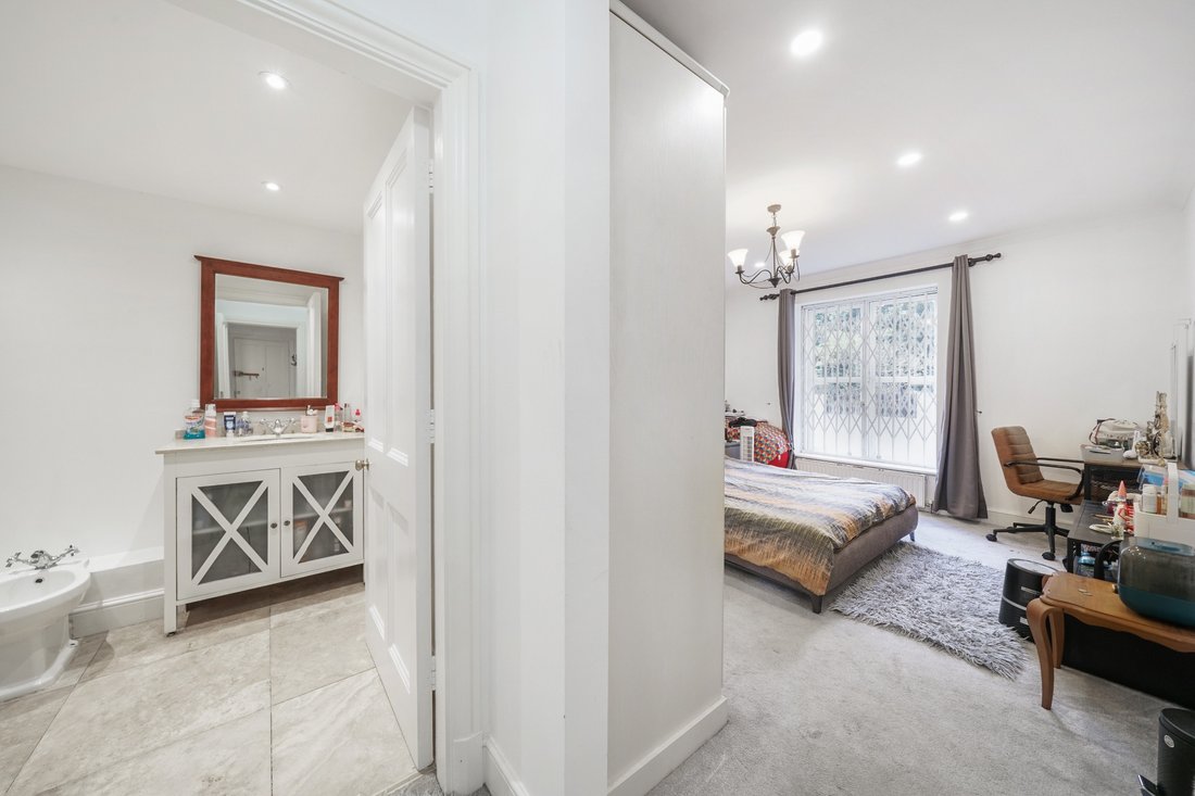 Apartment in Bayswater, Westminster, England 5 - 16780082
