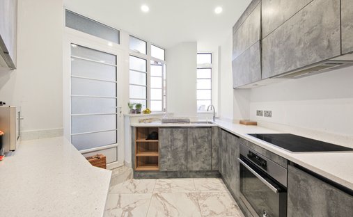 Apartment in Marylebone, Westminster, England 1