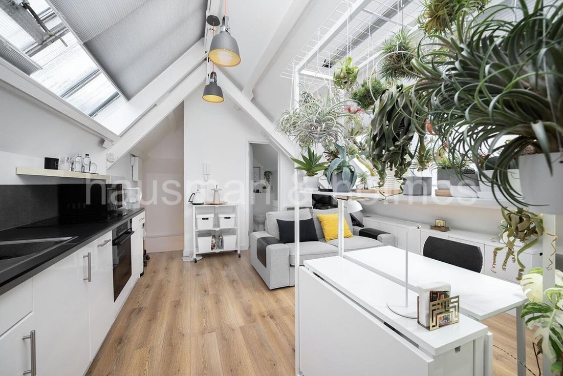 House in Golders Green, Barnet, England 5 - 16780090
