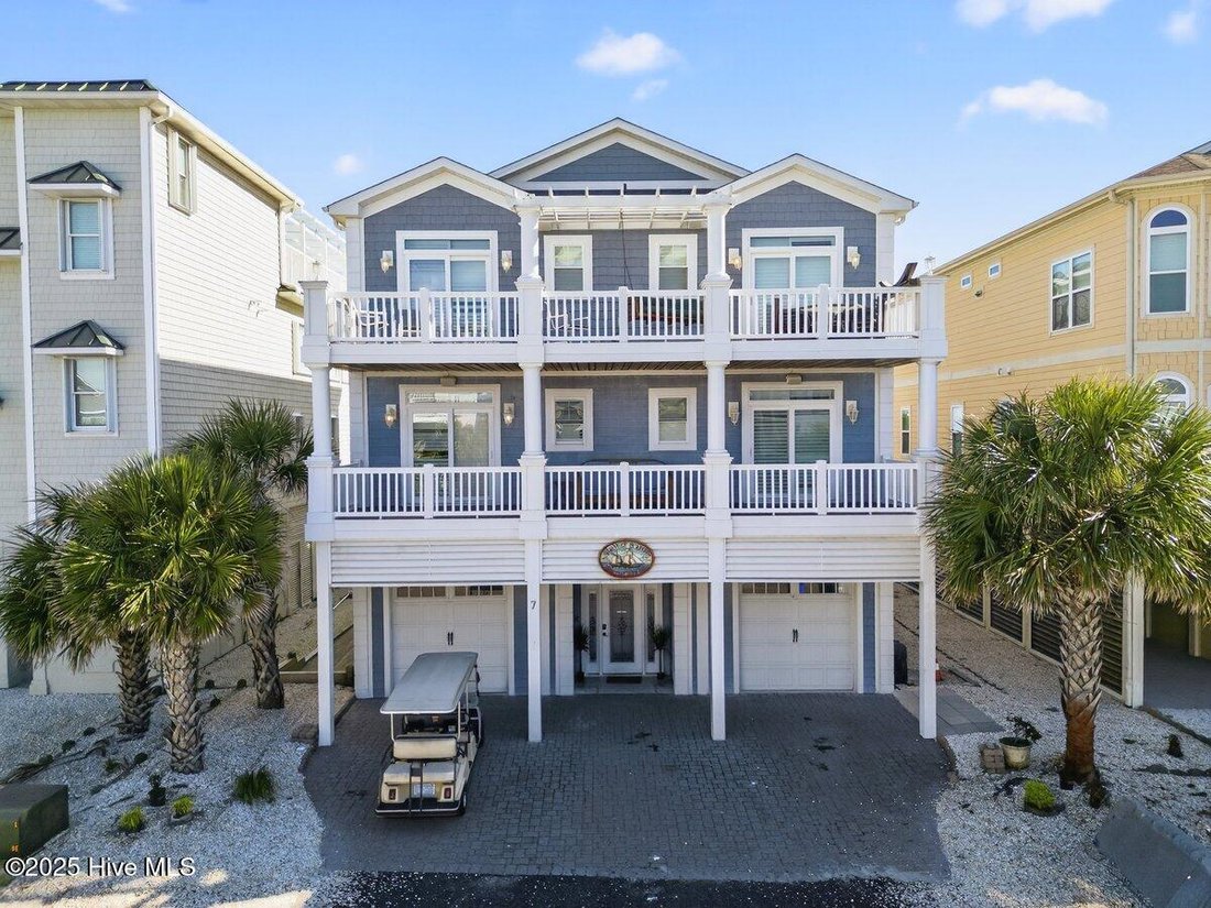 House in Ocean Isle Beach, North Carolina, United States 1 - 16778505