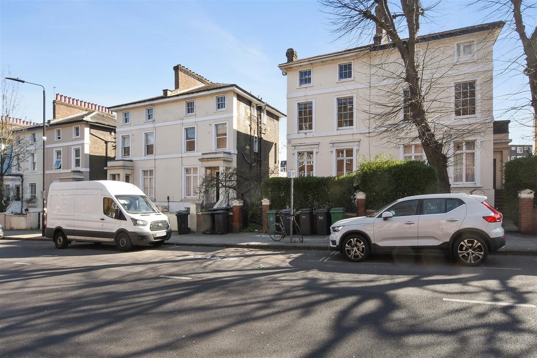 Country House in Chalk Farm, Camden, England 1 - 16776893
