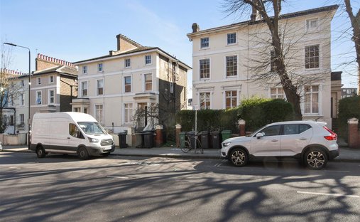 Country House in Chalk Farm, Camden, England 1