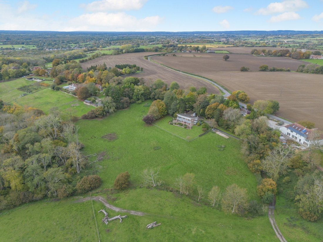 House in Aldington, England 1 - 16777253