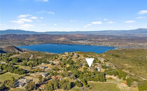 House in Lake Elsinore, California, United States 1
