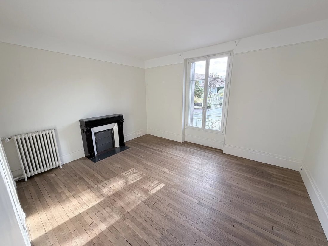 House in Nord, Chambourcy, France 5 - 16780621