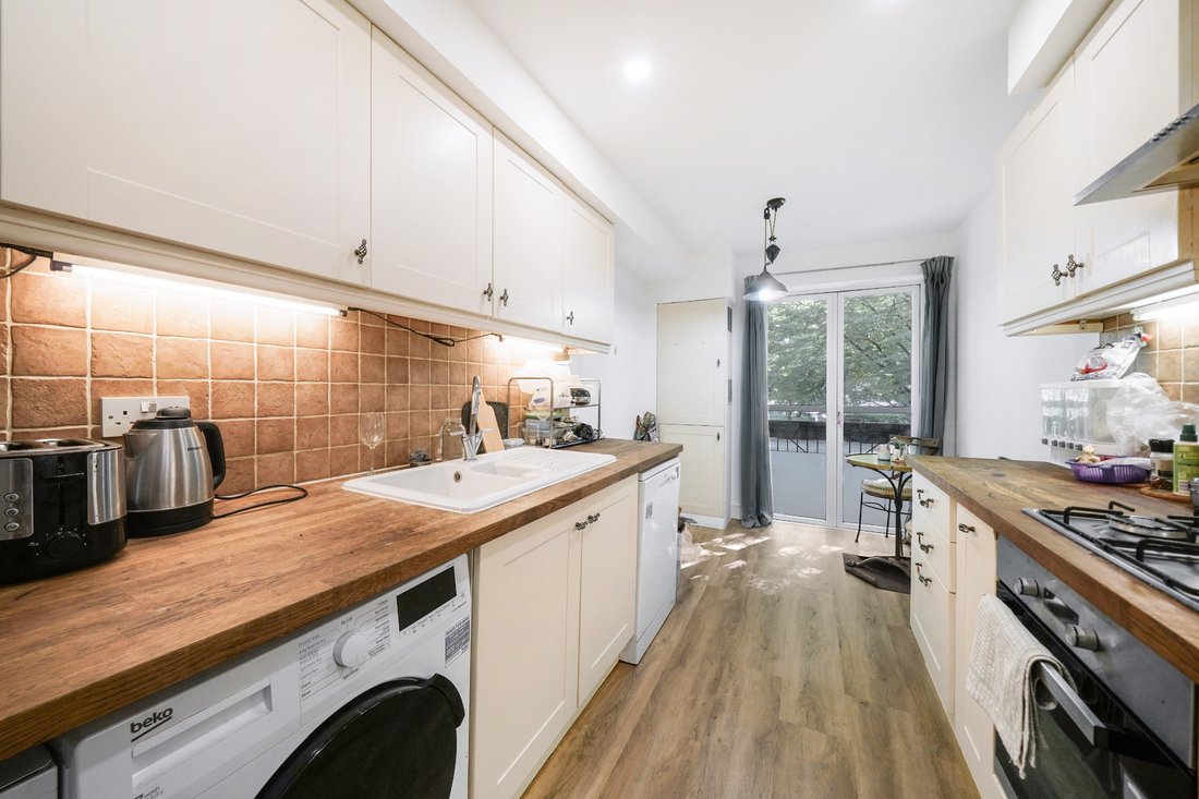 Apartment in Bayswater, Westminster, England 1 - 16780082