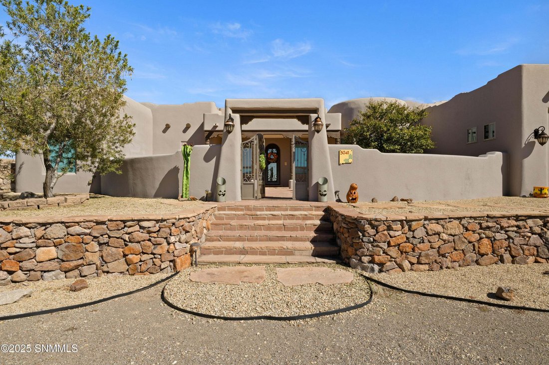 House in Las Cruces, New Mexico, United States 5 - 16779285