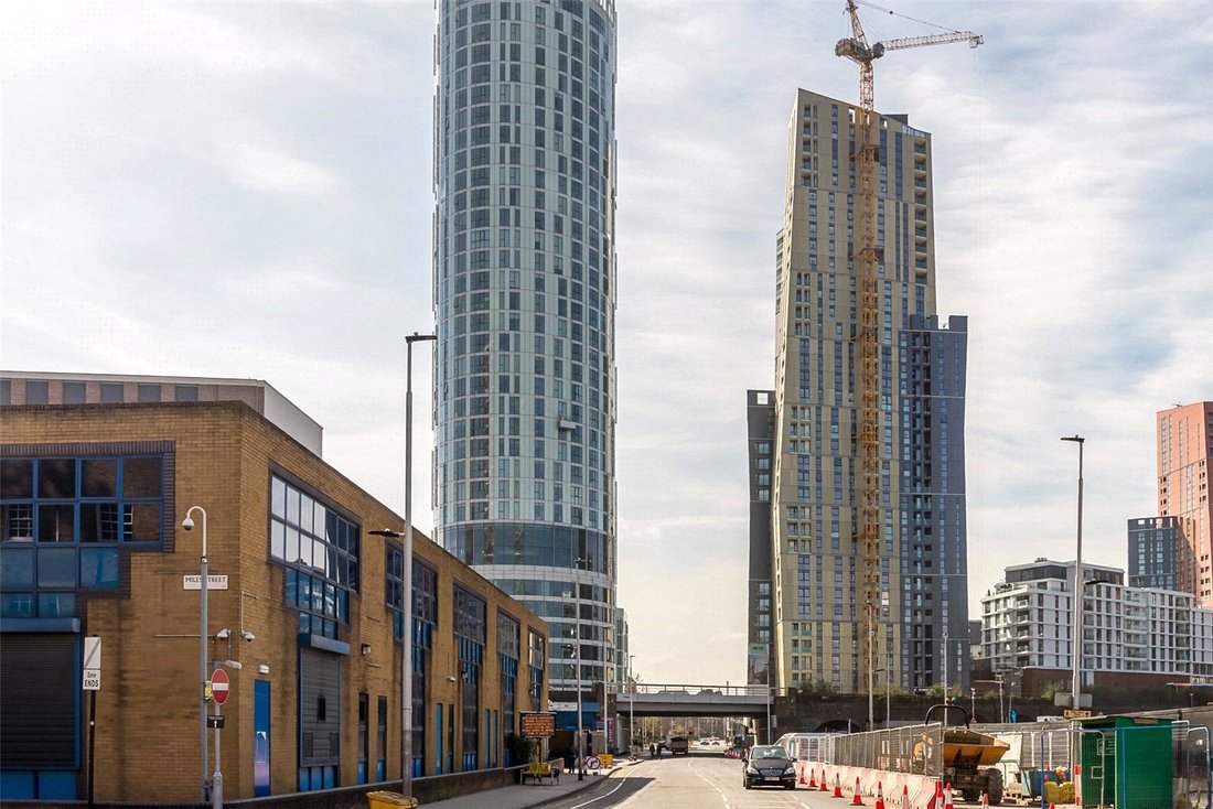 Apartment in South Lambeth, Wandsworth (Greater London), England 3 - 16780217