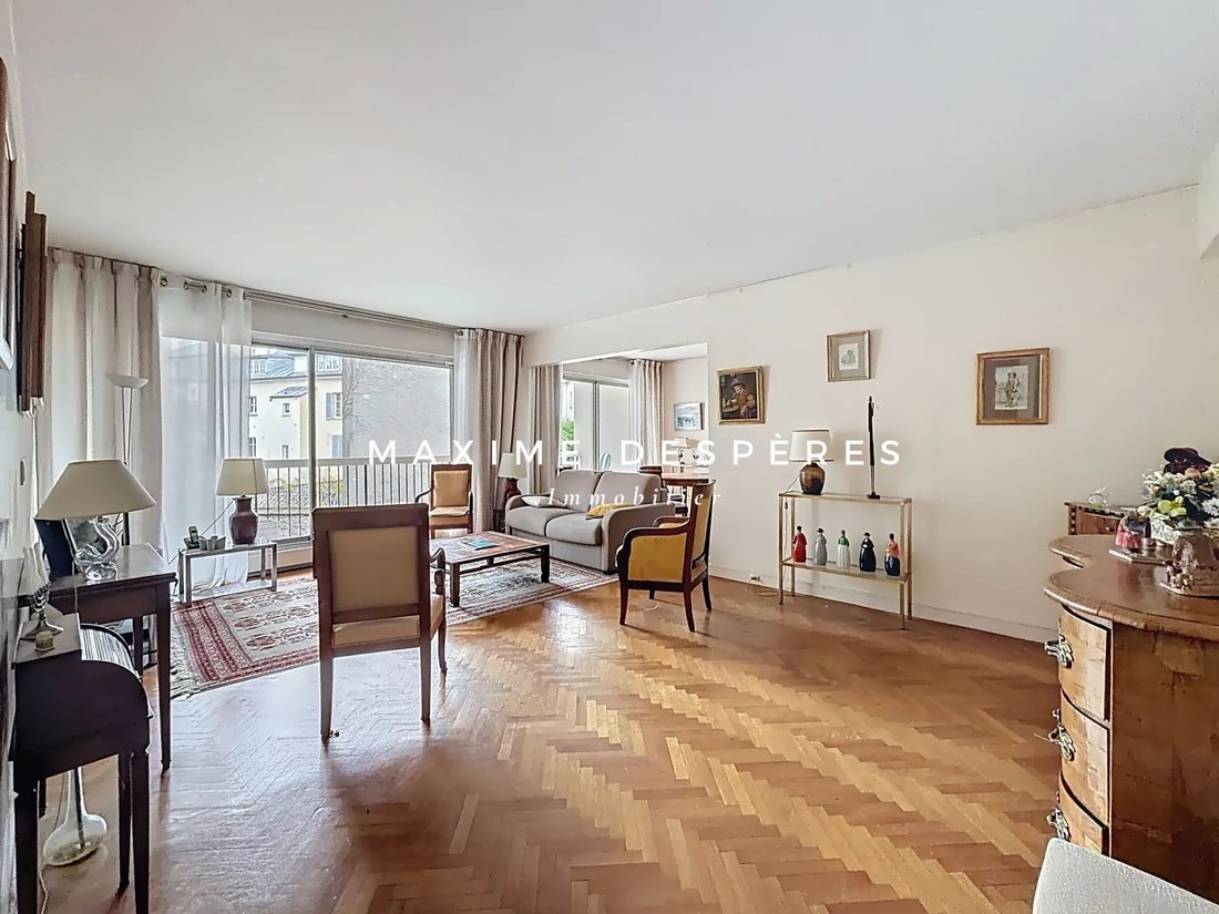 Apartment in Montreuil, Versailles, France 2 - 16779103