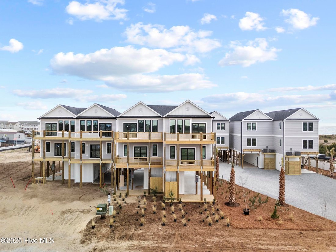 Townhouse in Surf City, North Carolina, United States 1 - 16778284
