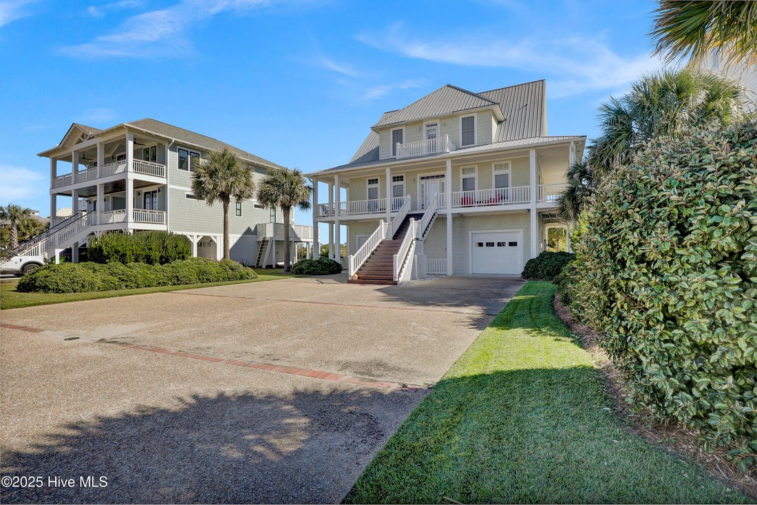 House in North Topsail Beach, North Carolina, United States 2 - 16777302