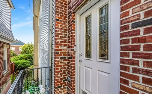 Condo in Fairview, New Jersey, United States 1