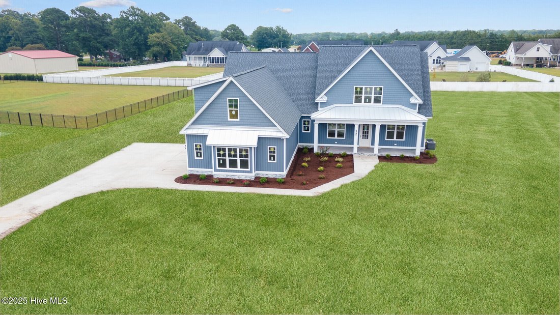House in Falkland, North Carolina, United States 2 - 16777986