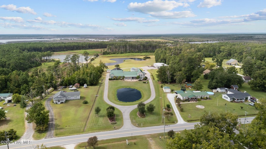 House in Davis, North Carolina, United States 4 - 16777900