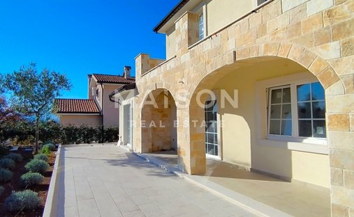 House in Krk, Primorje-Gorski Kotar County, Croatia 1