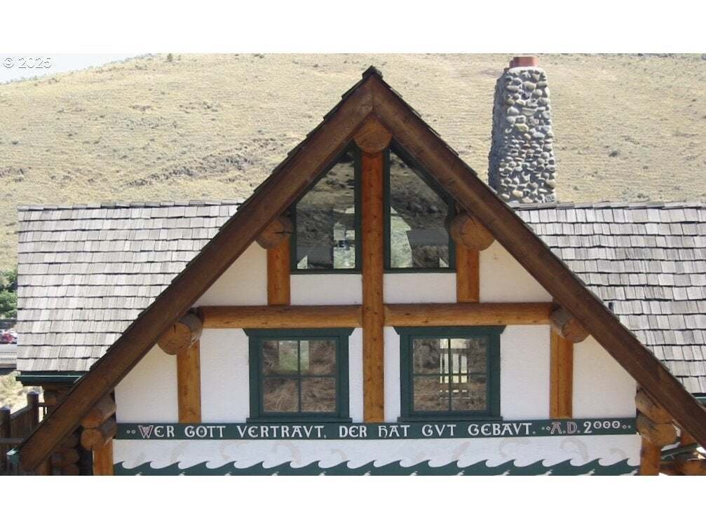 House in Maupin, Oregon, United States 3 - 16779732