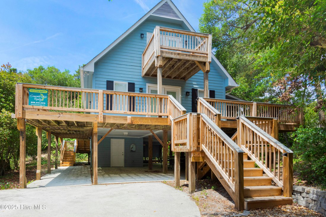 House in Emerald Isle, North Carolina, United States 1 - 16778158