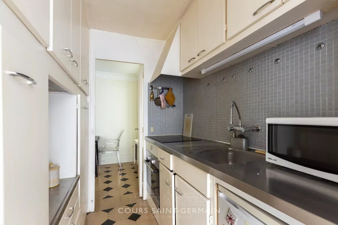 Apartment in Odéon, Paris 6e Arrondissement, Paris 5 - 16779044