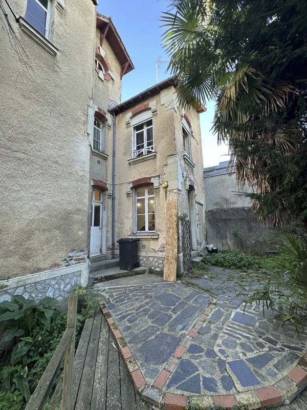 House in Hauts de Saint Aubin, Angers, France 1 - 16487597