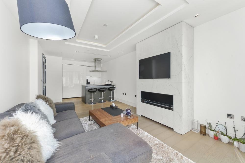 Apartment in Holland Park, Kensington And Chelsea, England 2 - 16776922