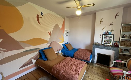 Castle for Sale in Langoiran, Nouvelle-Aquitaine, France