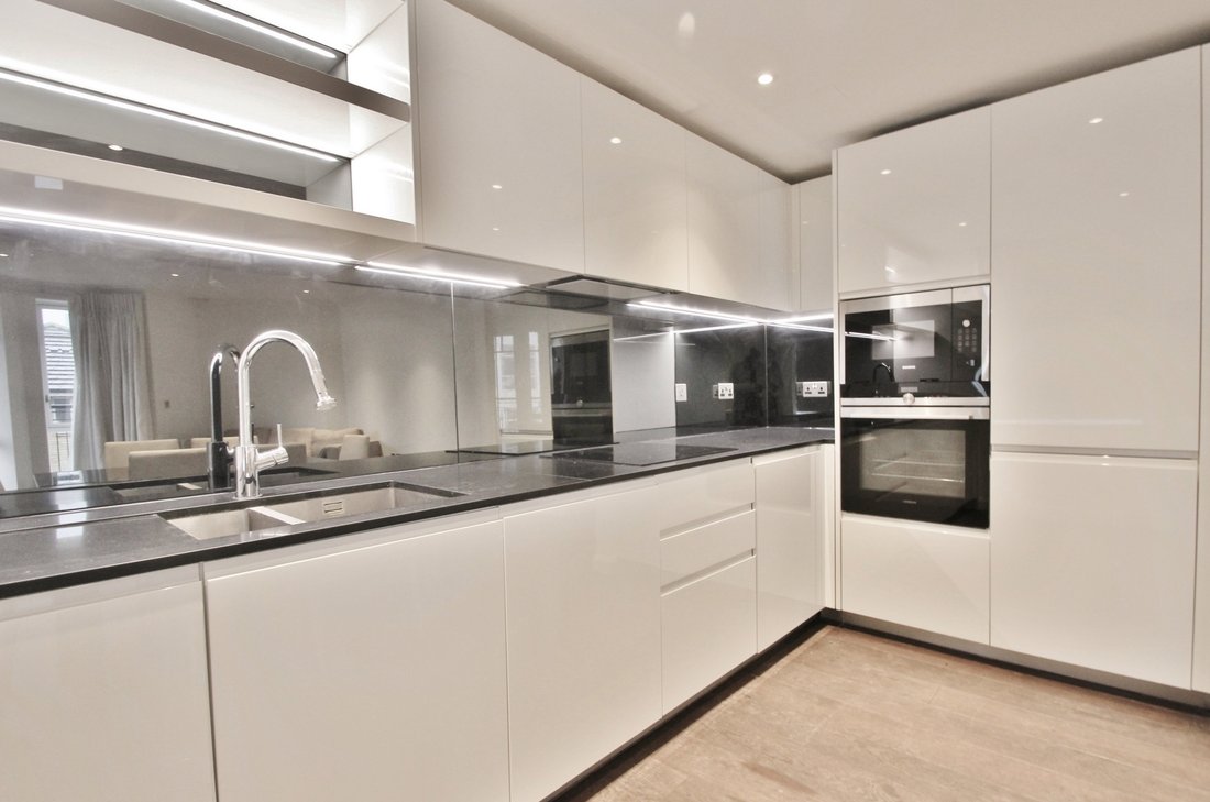 Apartment in Hurlingham, Hammersmith and Fulham, England 4 - 16780193
