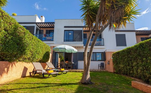 House in Olhos de Agua, Algarve, Portugal 1