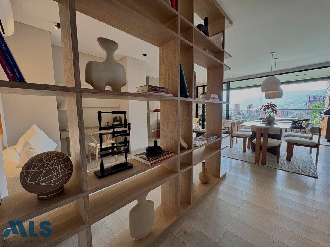 Apartment in Medellín, Antioquia, Colombia 4 - 16779253