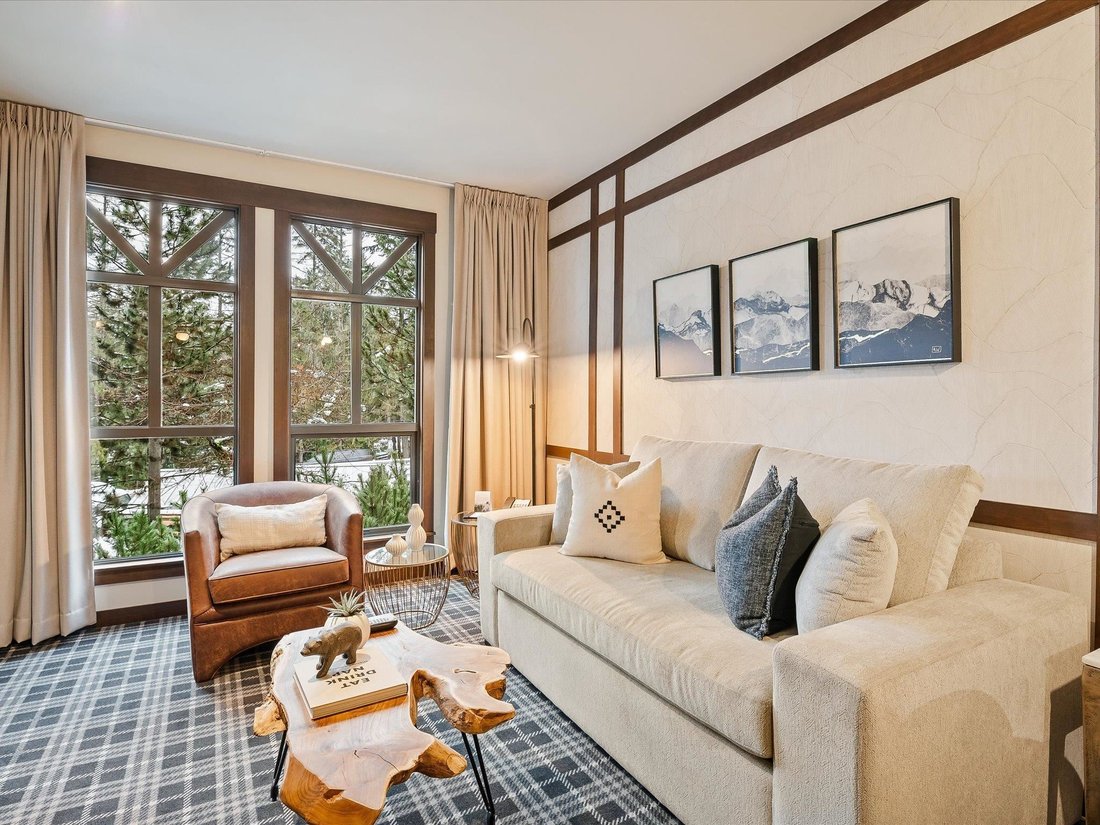 Condo in Whistler, British Columbia, Canada 4 - 16781239