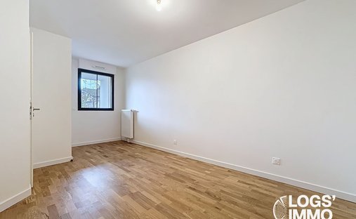 Splendid 19th Century Château, Renovated And Full Of Timeless Charm, Located Just Outside Bordeaux