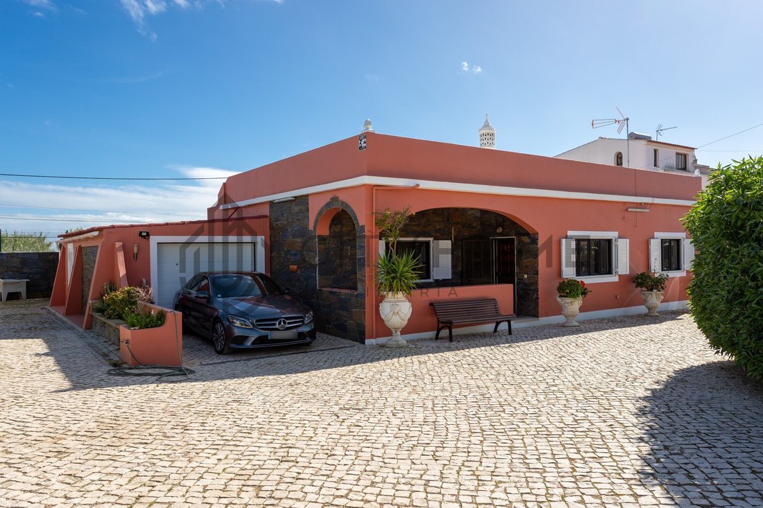 House in Alcantarilha, Algarve, Portugal 1 - 16779576