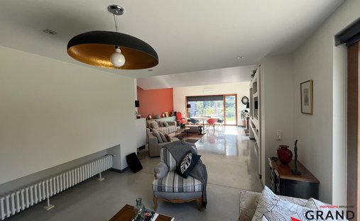 Castle for Sale in Langoiran, Nouvelle-Aquitaine, France