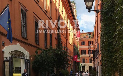 Apartment in Piazza del Popolo - Piazza Navona - Quirinale, Rome, Italy 1