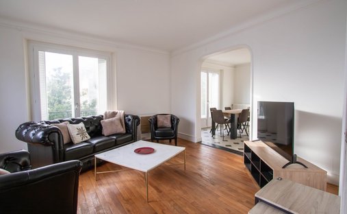 Castle for Sale in Écouflant, Pays de la Loire, France