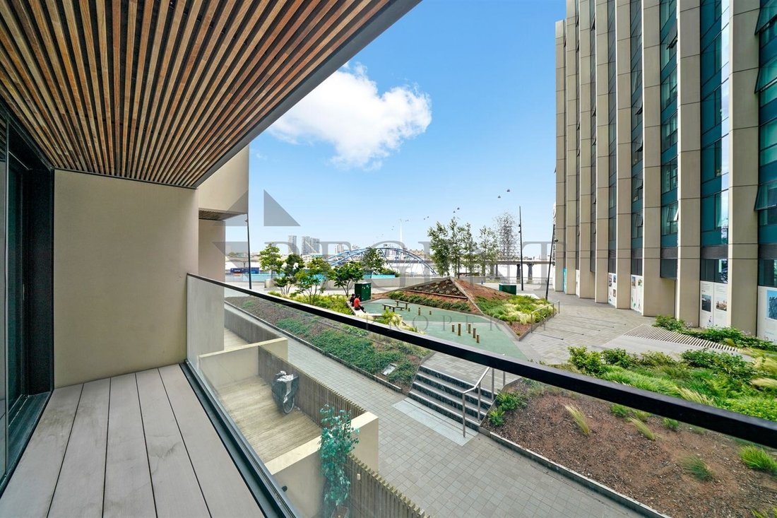 Apartment in Poplar, Tower Hamlets, England 4 - 16780170