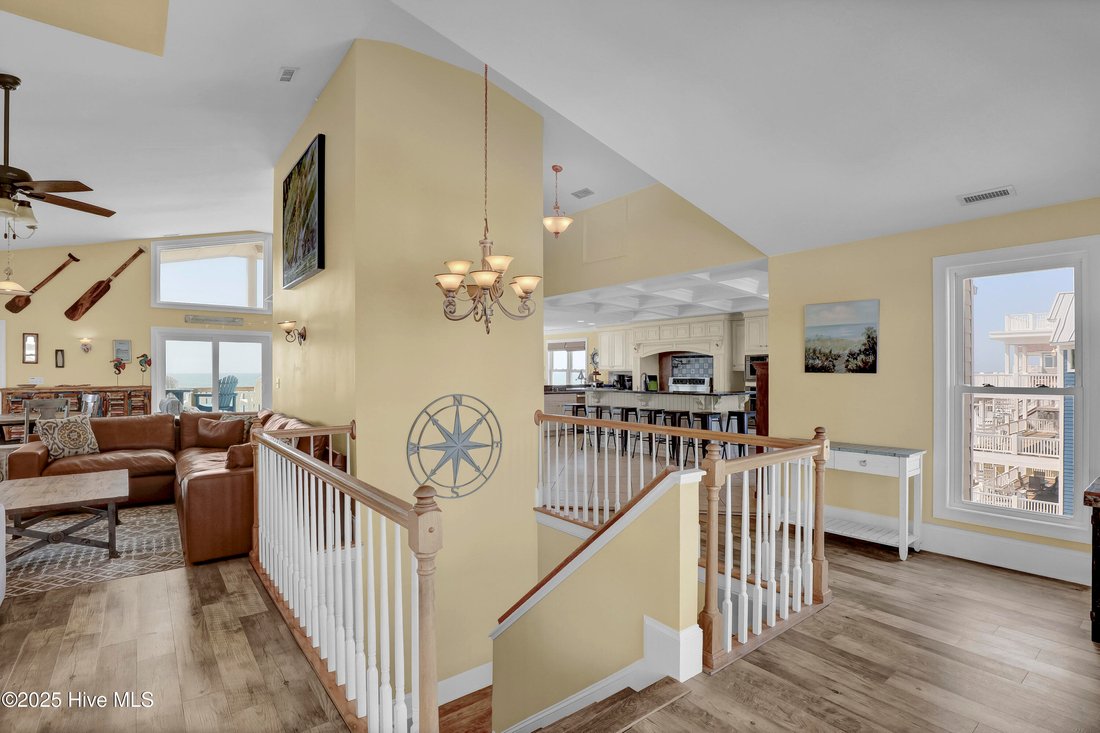 House in Topsail Beach, North Carolina, United States 5 - 16777371