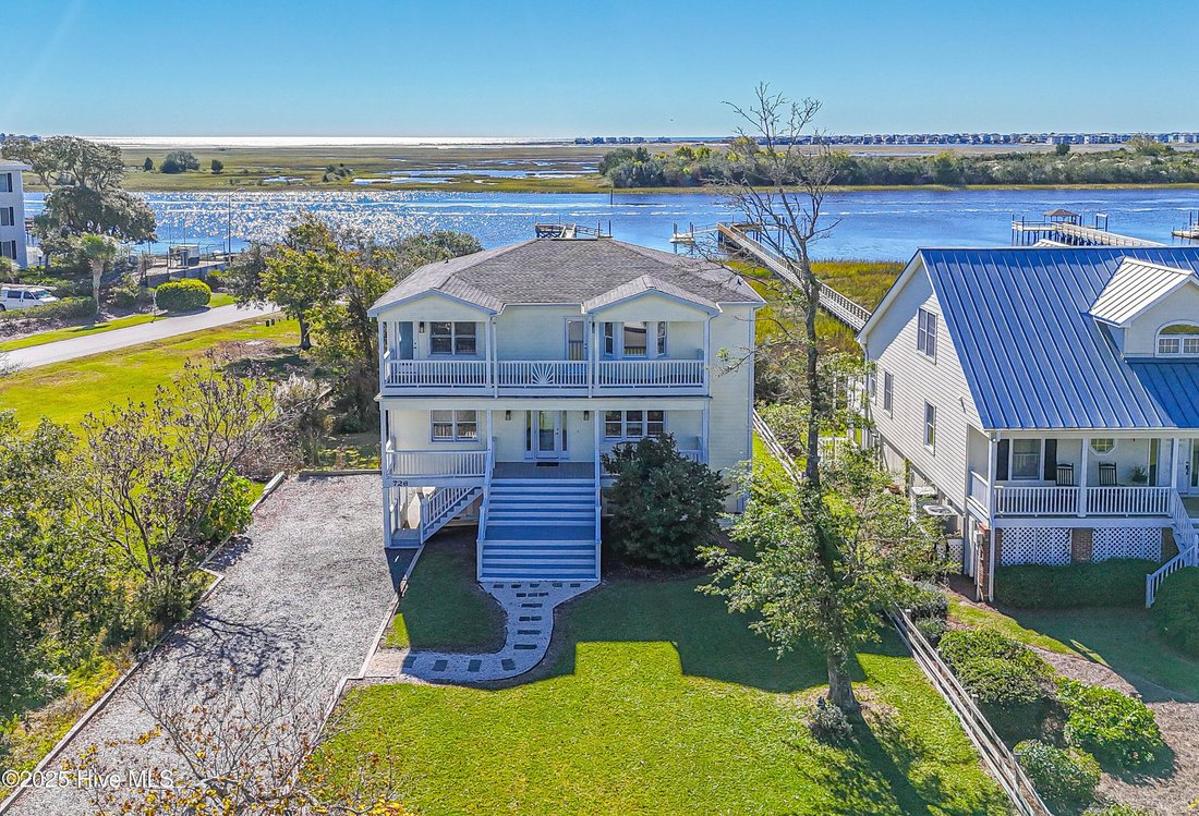 House in Sunset Beach, North Carolina, United States 1 - 16777584